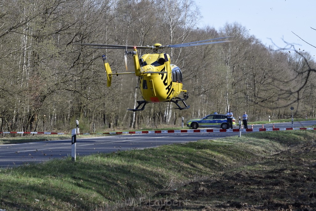 Schwerer VU Krad Fahrrad Koeln Porz Alte Koelnerstr P115.JPG - Miklos Laubert